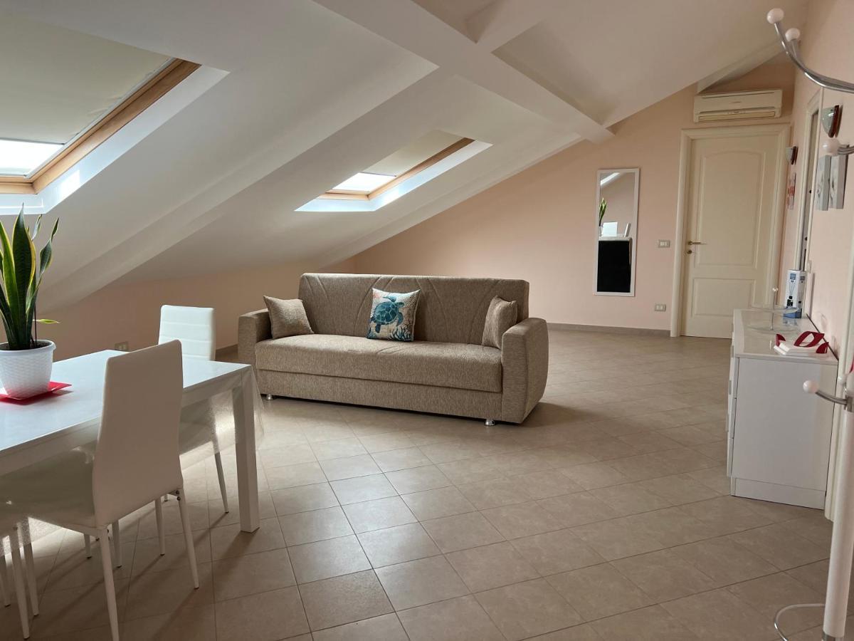 Historic Center Apartments Sorrento Bagian luar foto