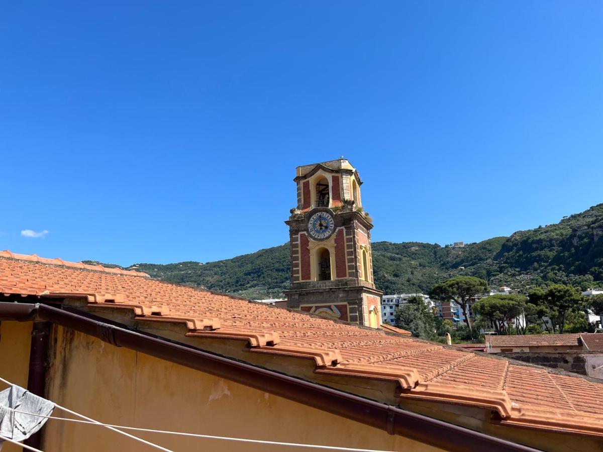 Historic Center Apartments Sorrento Bagian luar foto